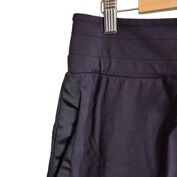 Athleta Skirt Black Large Women's Athletic Metro Downtown Mini Pull On Pockets - Picture 3 of 10